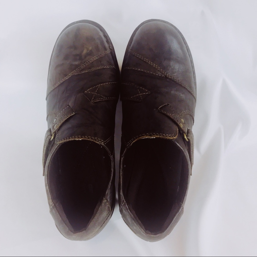 2/$14 Clarks Brown Leather Slip-ons 7 Medium - Picture 4 of 7